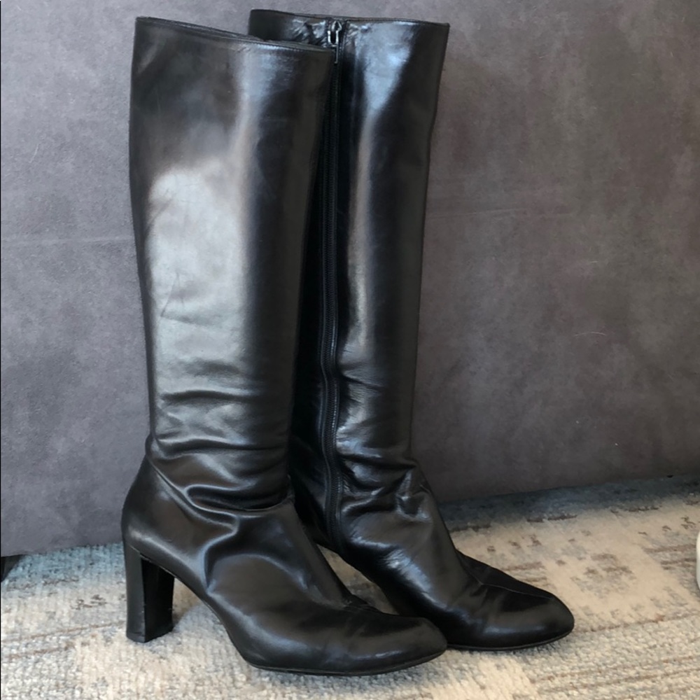Stuart Weitzman To-The-Knee black leather boot